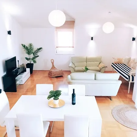 Apartment Barba Luka, Near Beach, Beautiful Views