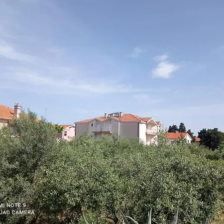 Apartment Barba Luka, Near Beach, Beautiful Views Kastela