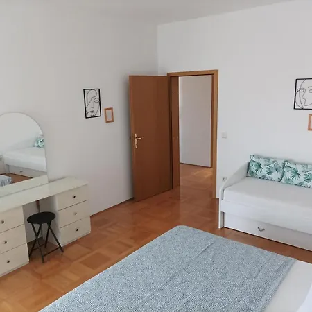 Barba Luka, Near Beach, Beautiful Views Apartment *