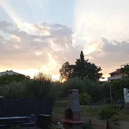 Barba Luka, Near Beach, Beautiful Views Appartement *