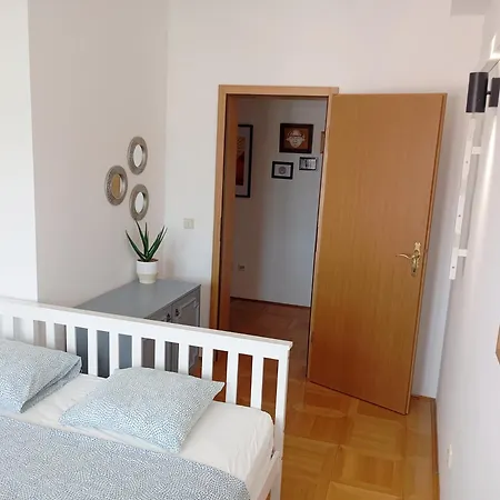 Barba Luka, Near Beach, Beautiful Views Appartement *